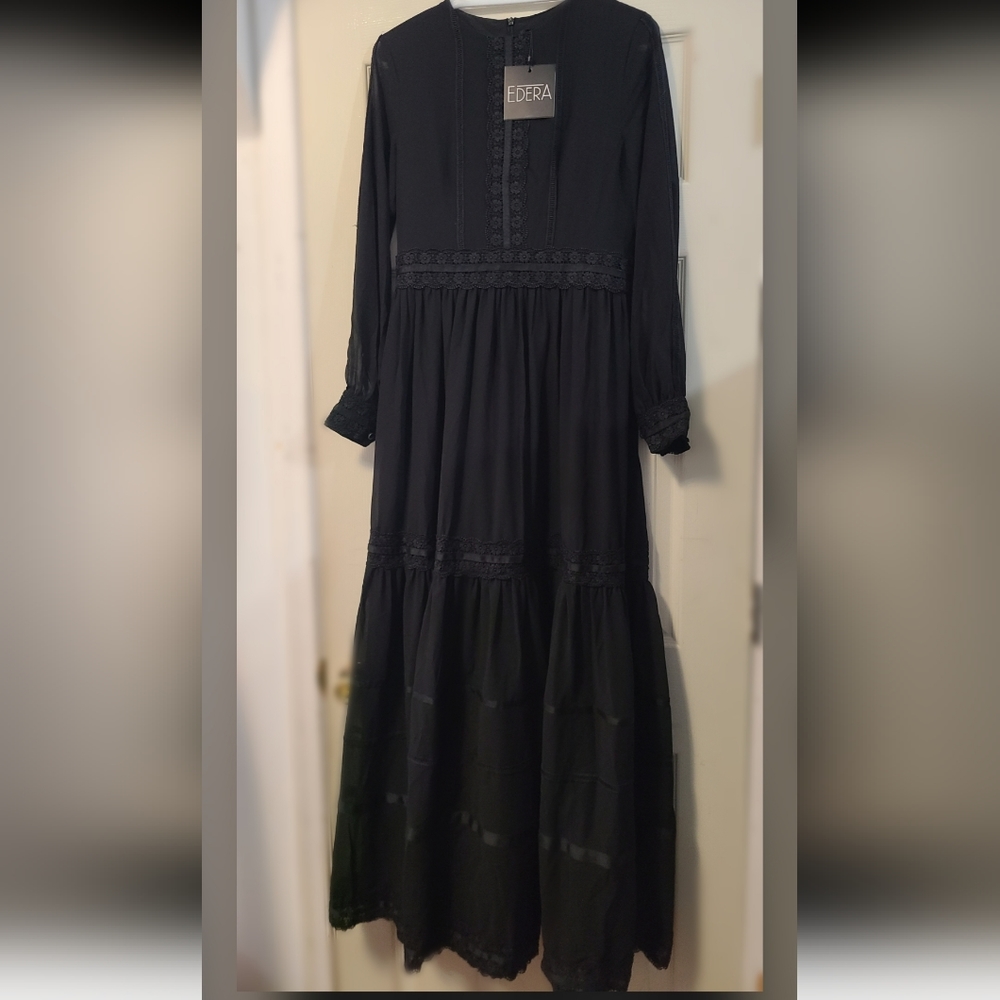 Ladies long elegant dress/gown, Edera brand
